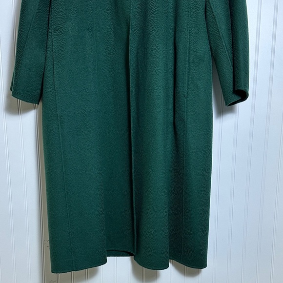 Lafayette 148 New York Yara Cashmere
Coat XXL. - Picture 4 of 14